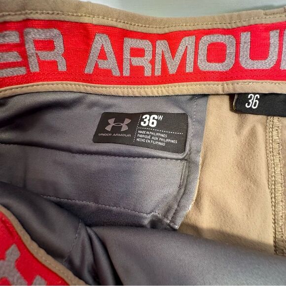 Under Armour Shorts Size 36 - Picture 5 of 11